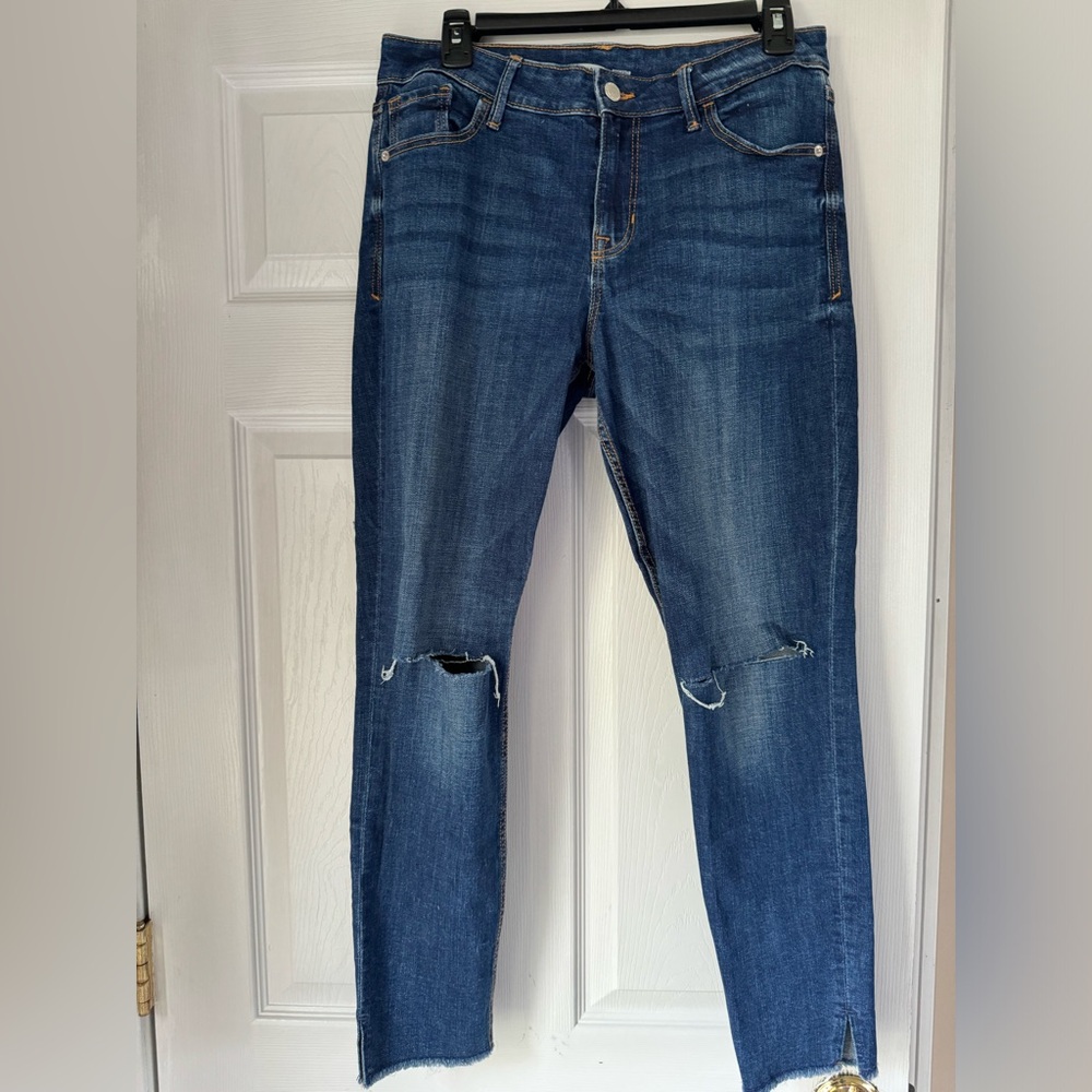Women’s Old Navy Size 10 Dark Wash Jeans